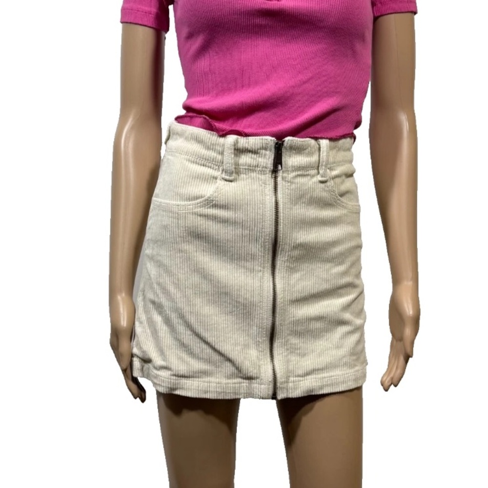 American Eagle Super Stretch Zip Up Corduroy Mini Skirt Womens Sz 0